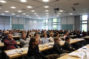 Auditorium der Tagung "Wege zu einer erfolgreichen Kompensation" am 27.04.2017 in Bonn Stiftung Rheinische Kulturlandschaft